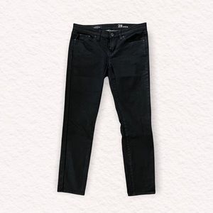 💚EUC💚 J. CREW Toothpick Black Coated Jeans